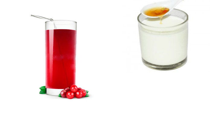 een glas fruitdrank of melk met honing voor het slapengaan om bierverslaving te behandelen